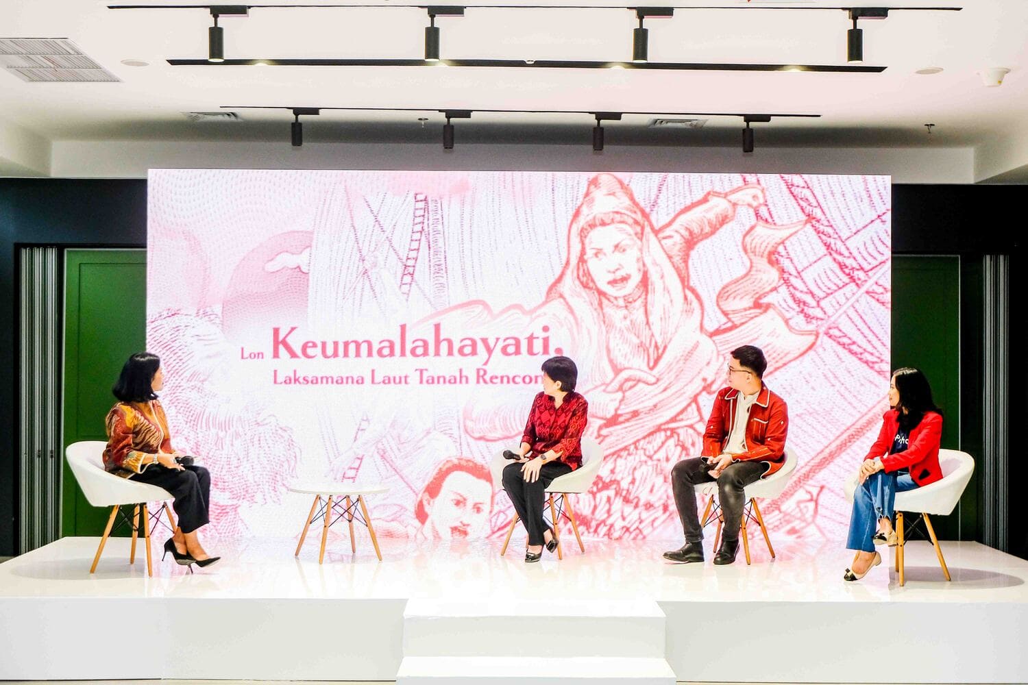 Galeri Perempuan Hebat Bank OCBC NISP